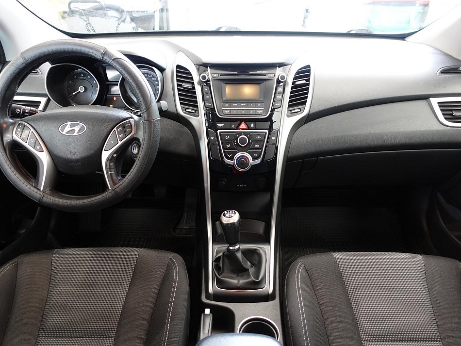 Hyundai I30 1.6i 