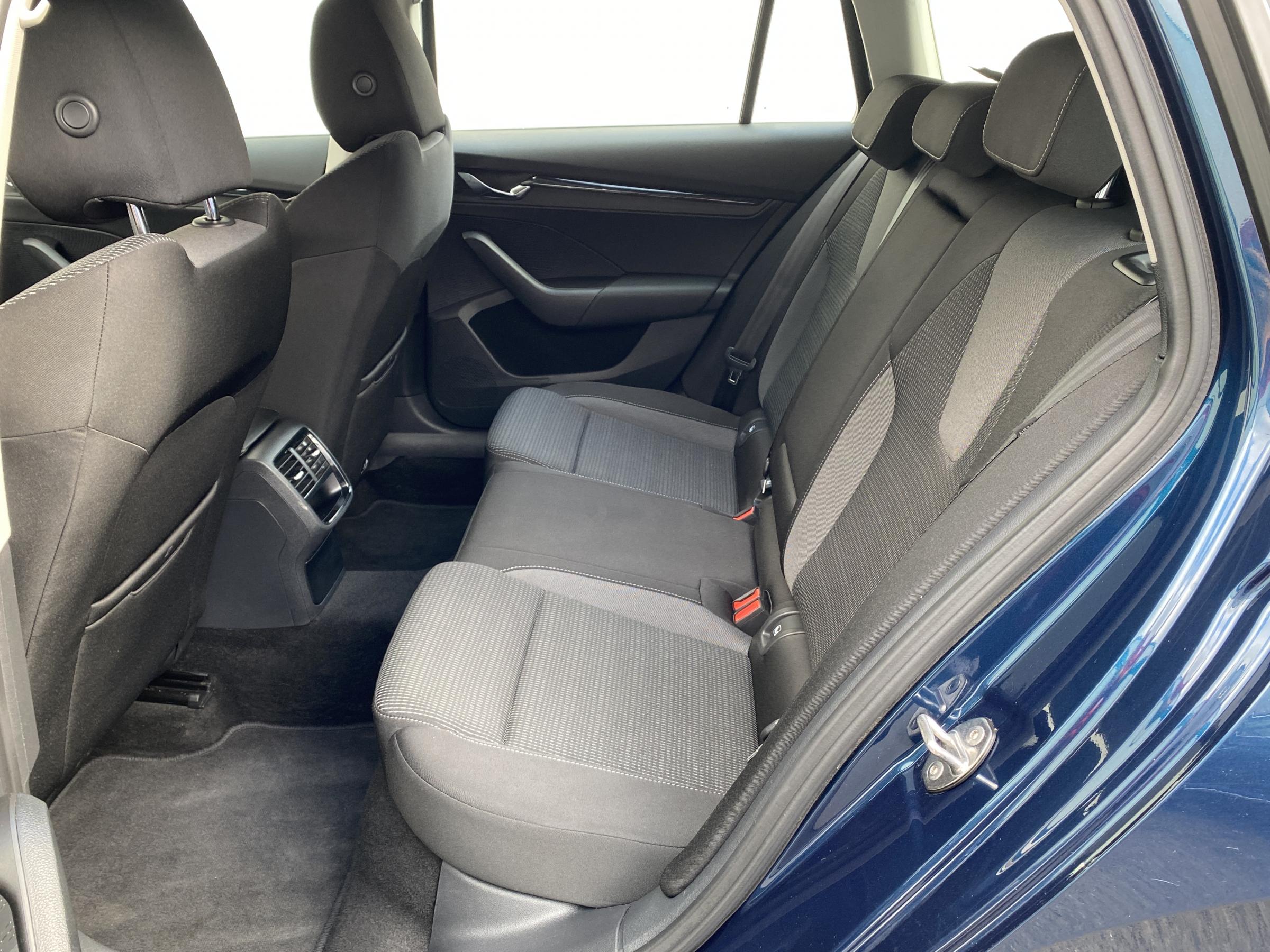 Škoda Octavia IV, 2020 - pohled č. 13