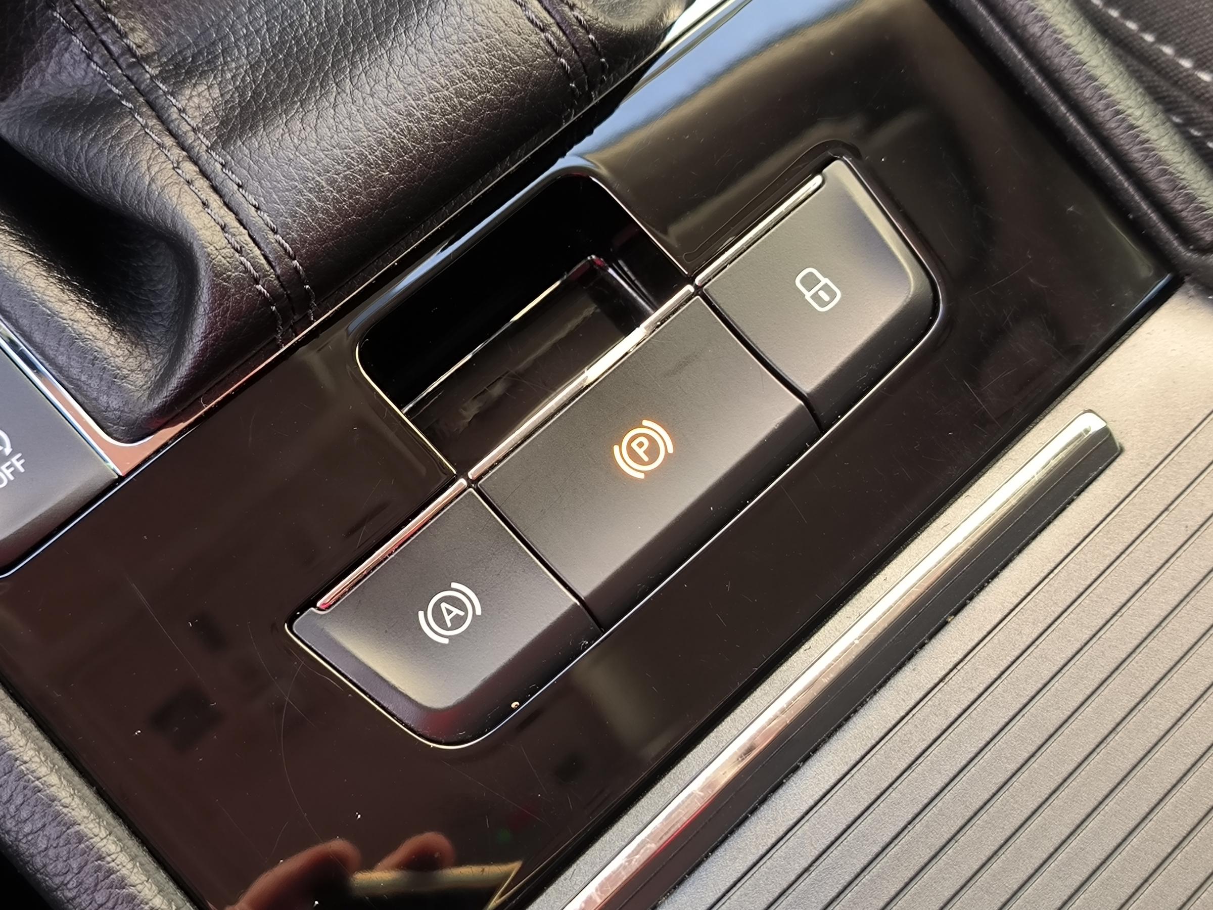 Škoda Superb III, 2017 - pohled č. 18