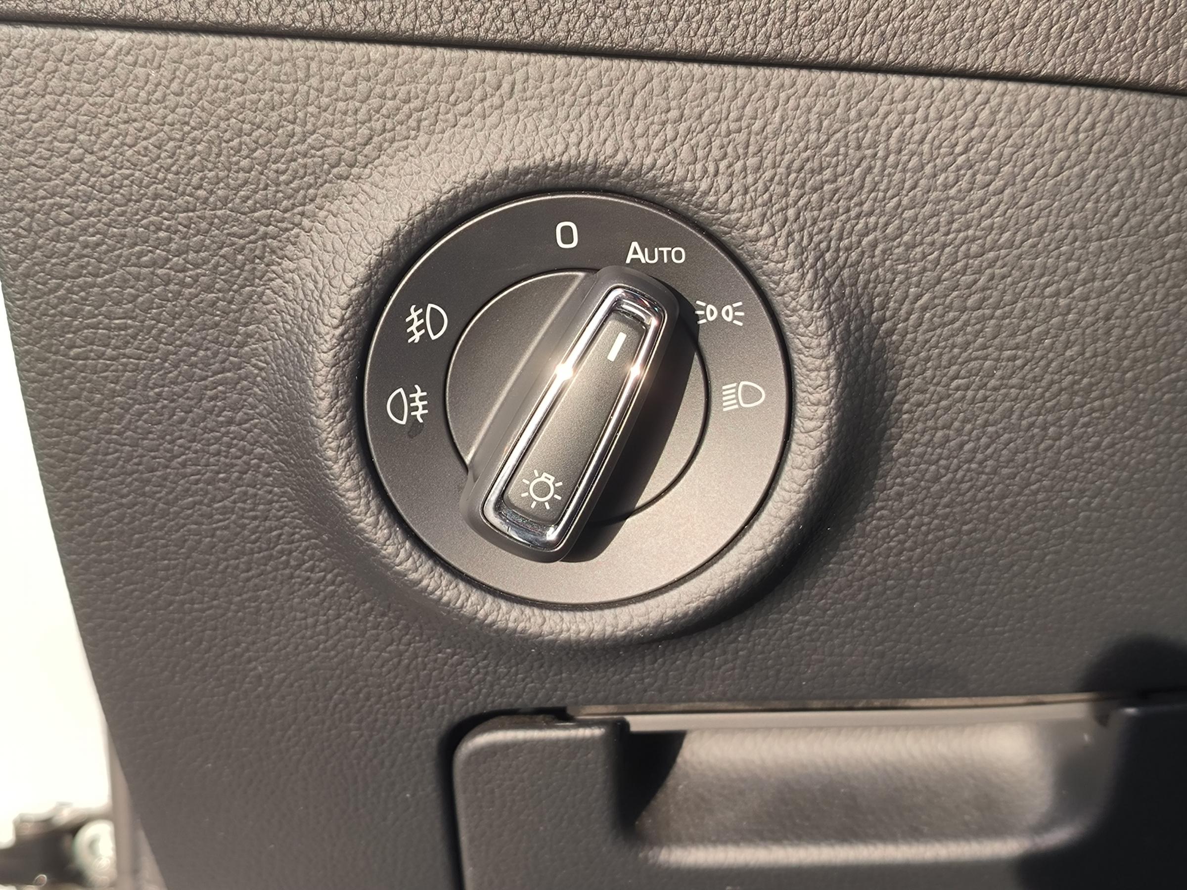 Škoda Superb III, 2017 - pohled č. 21