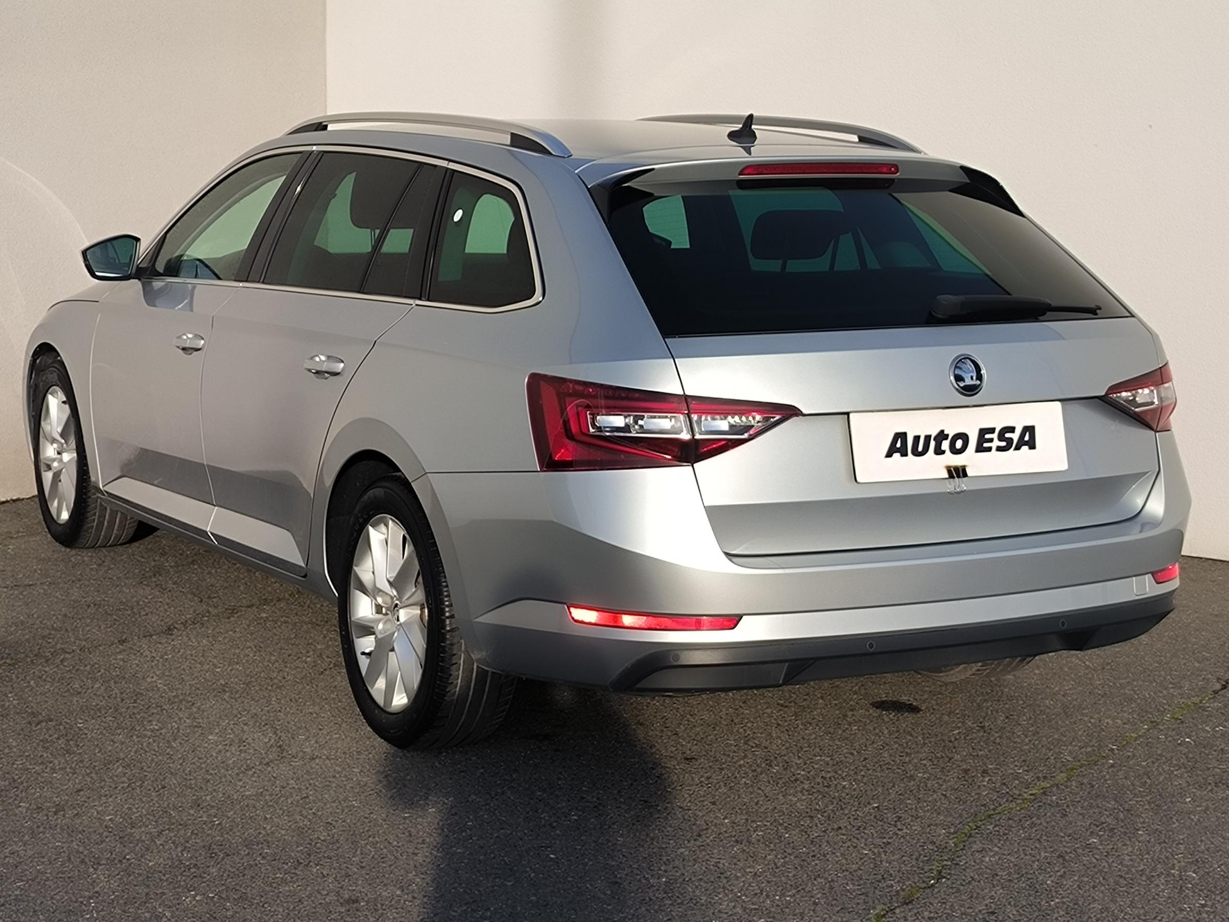 Škoda Superb III, 2017 - pohled č. 6