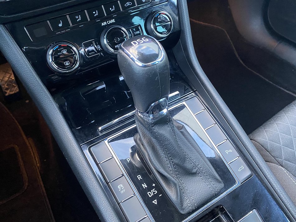 Škoda Superb III 2.0 TDi 