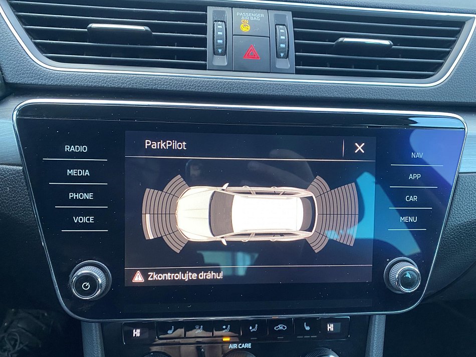 Škoda Superb III 2.0 TDi 