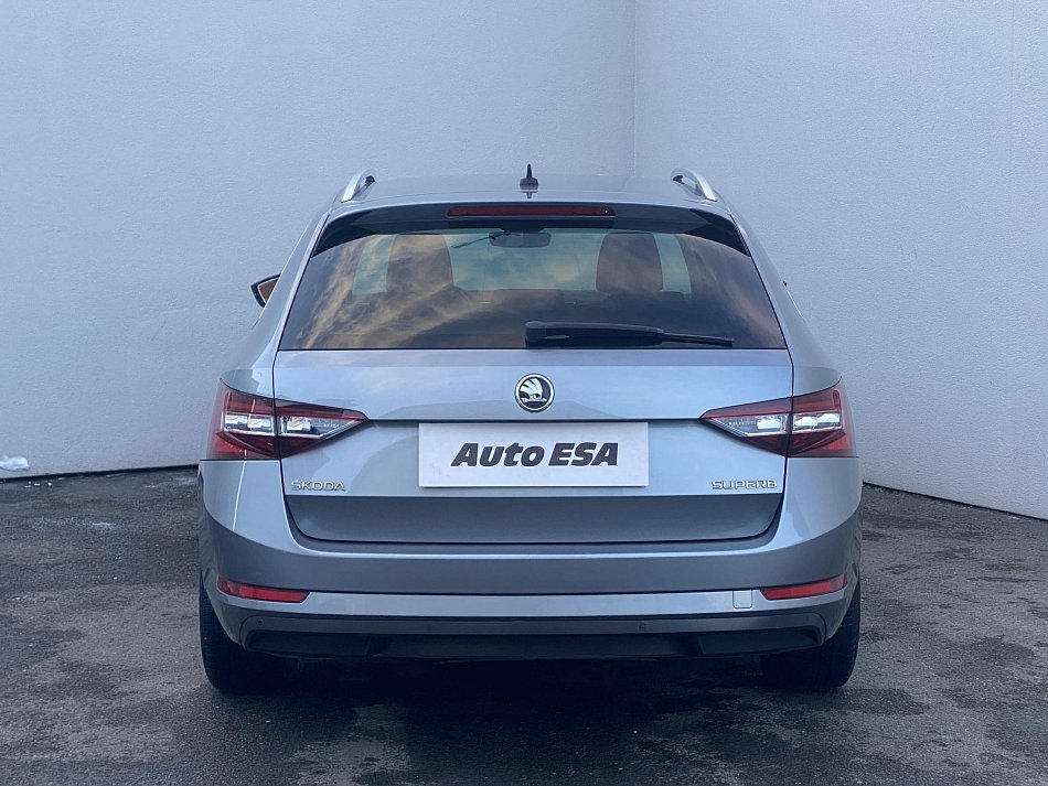Škoda Superb III 2.0 TDi 