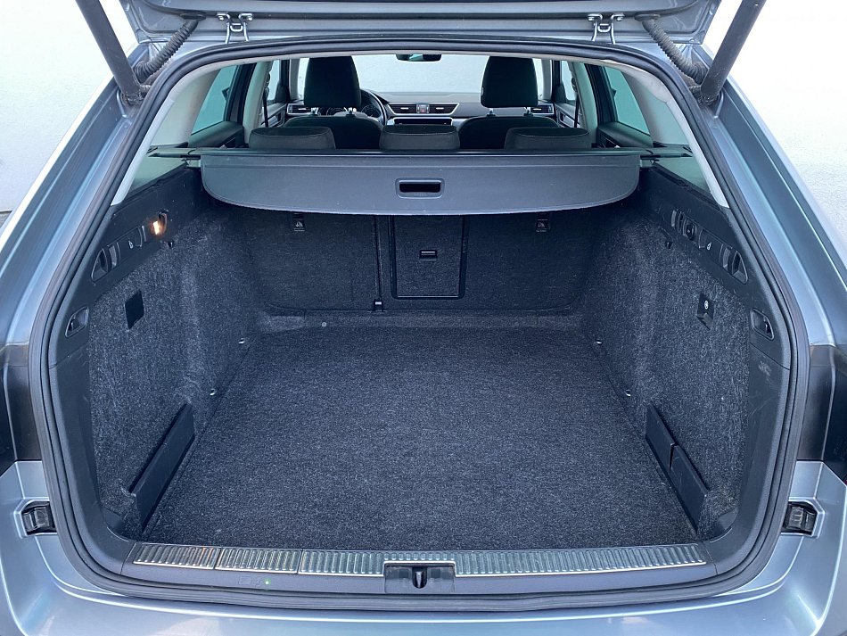 Škoda Superb III 2.0 TDi 