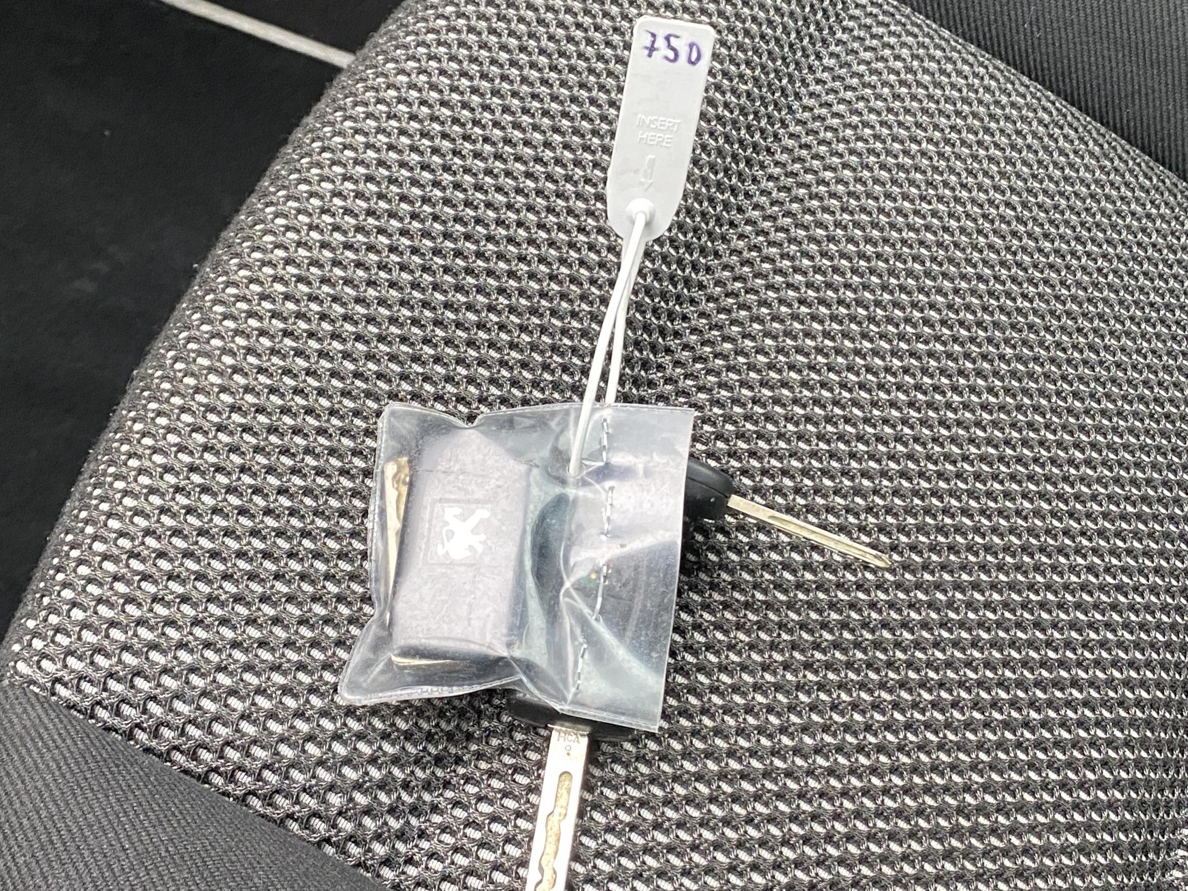 Peugeot 307, 2007 - pohled č. 16