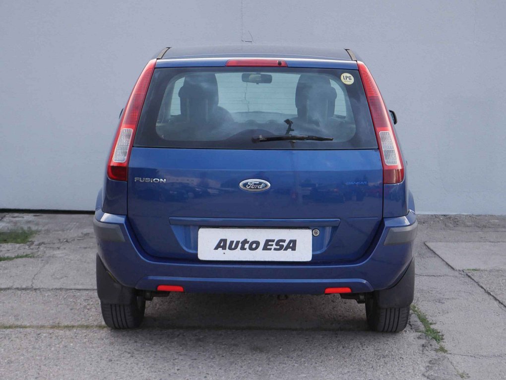 Ford Fusion 1.4i 