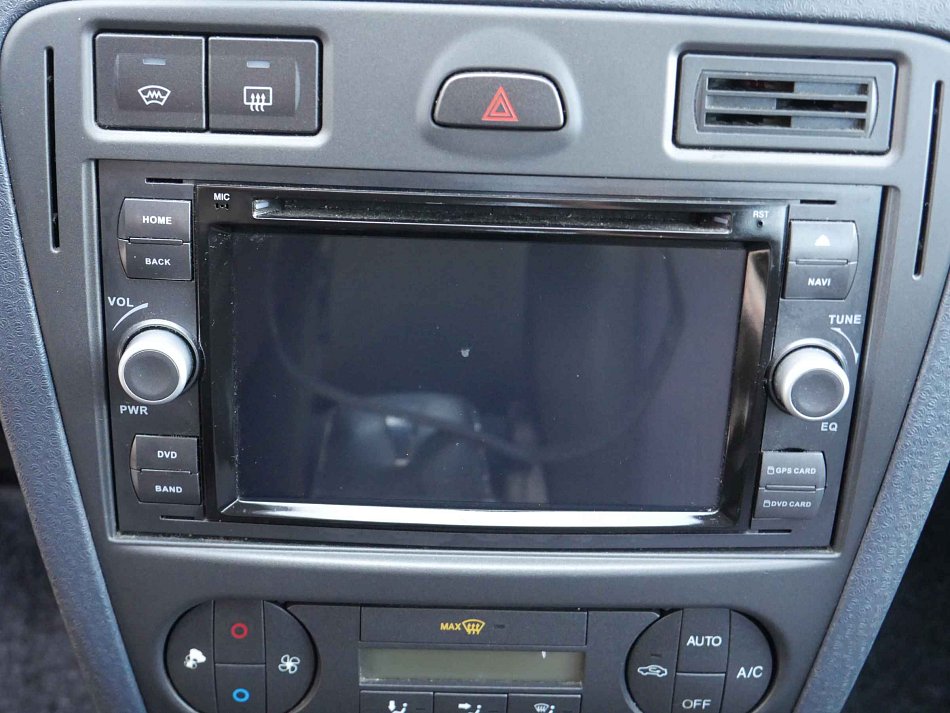 Ford Fusion 1.4i 