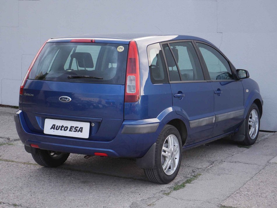 Ford Fusion 1.4i 