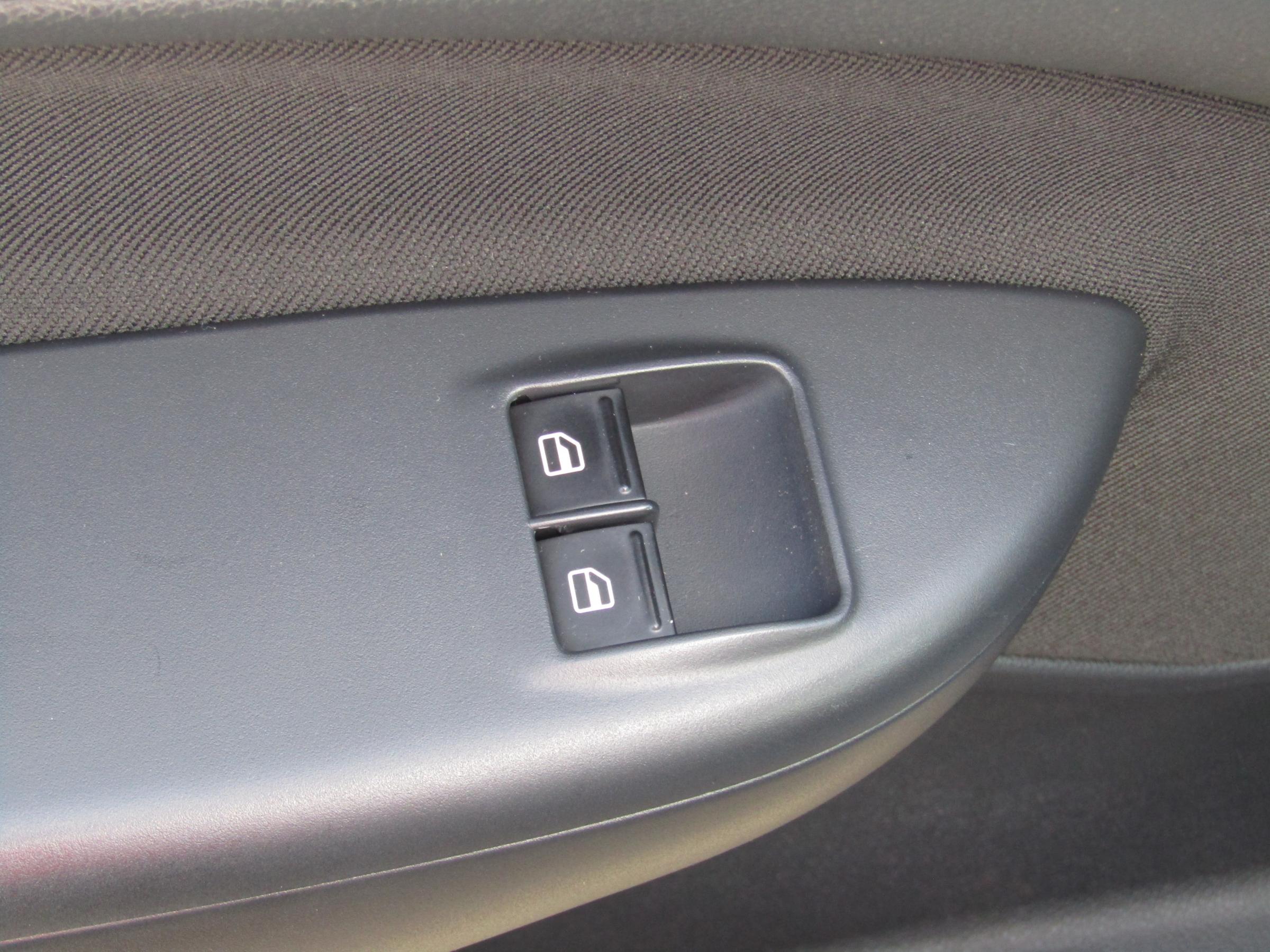 Škoda Octavia, 2011 - pohled č. 10