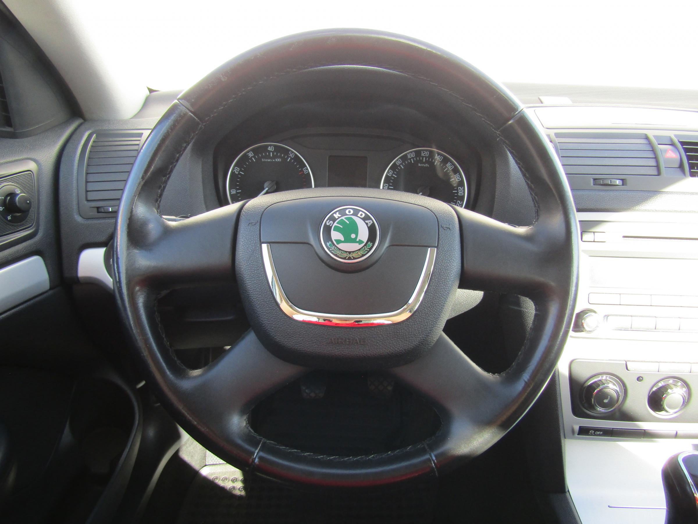 Škoda Octavia, 2011 - pohled č. 13