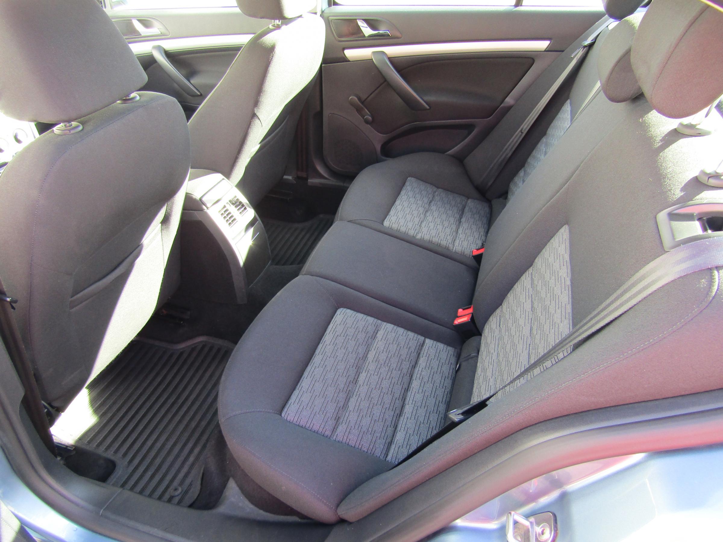 Škoda Octavia, 2011 - pohled č. 9