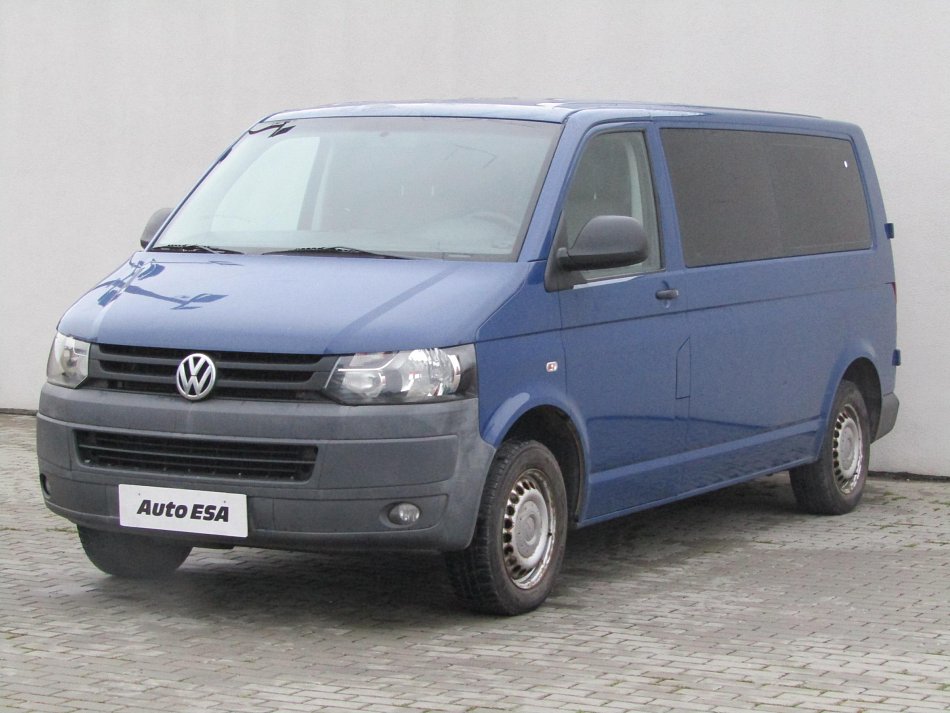 Volkswagen Transporter 2.0TDi  L2 8míst