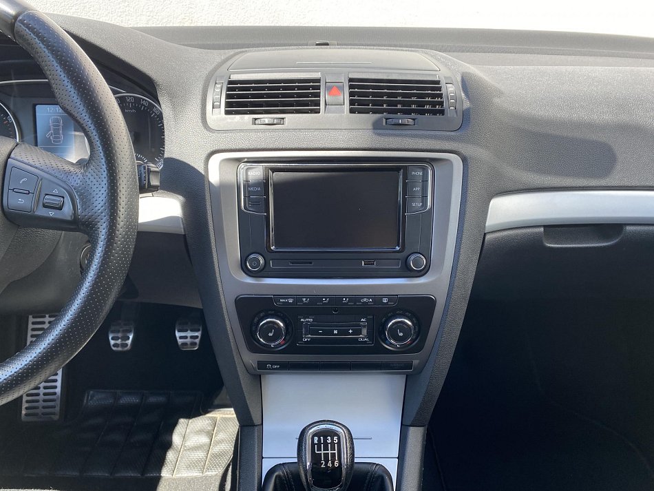Škoda Octavia II 1.4 TSi Ambiente