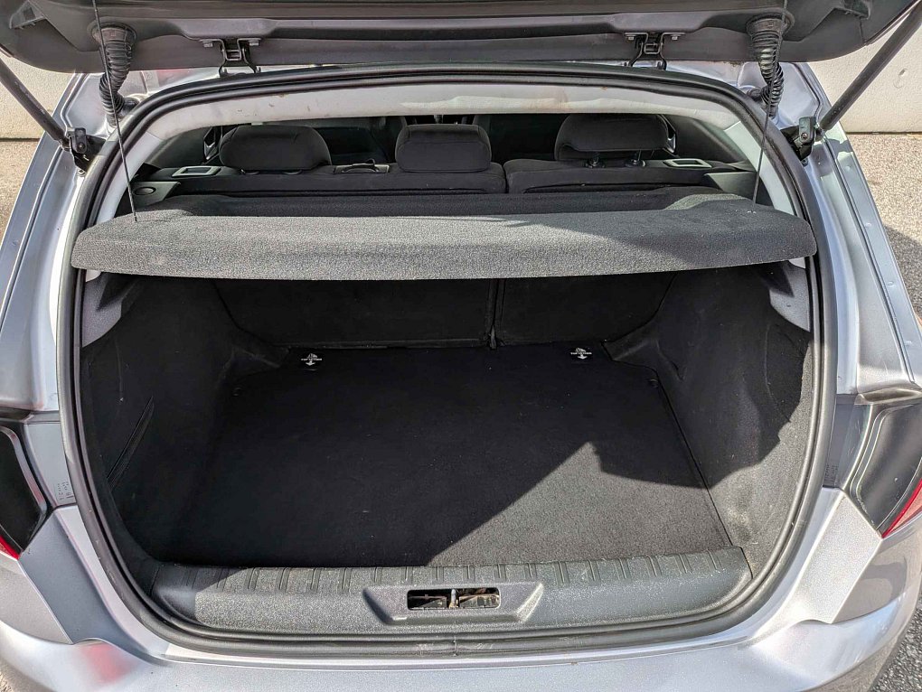 Peugeot 308 1.2PT 