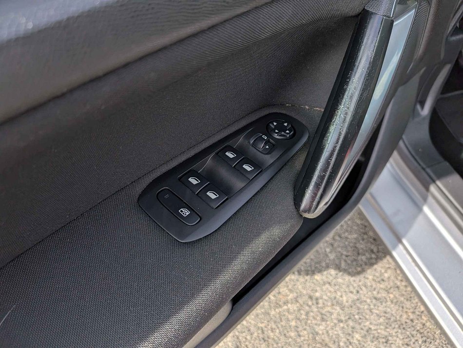 Peugeot 308 1.2PT 