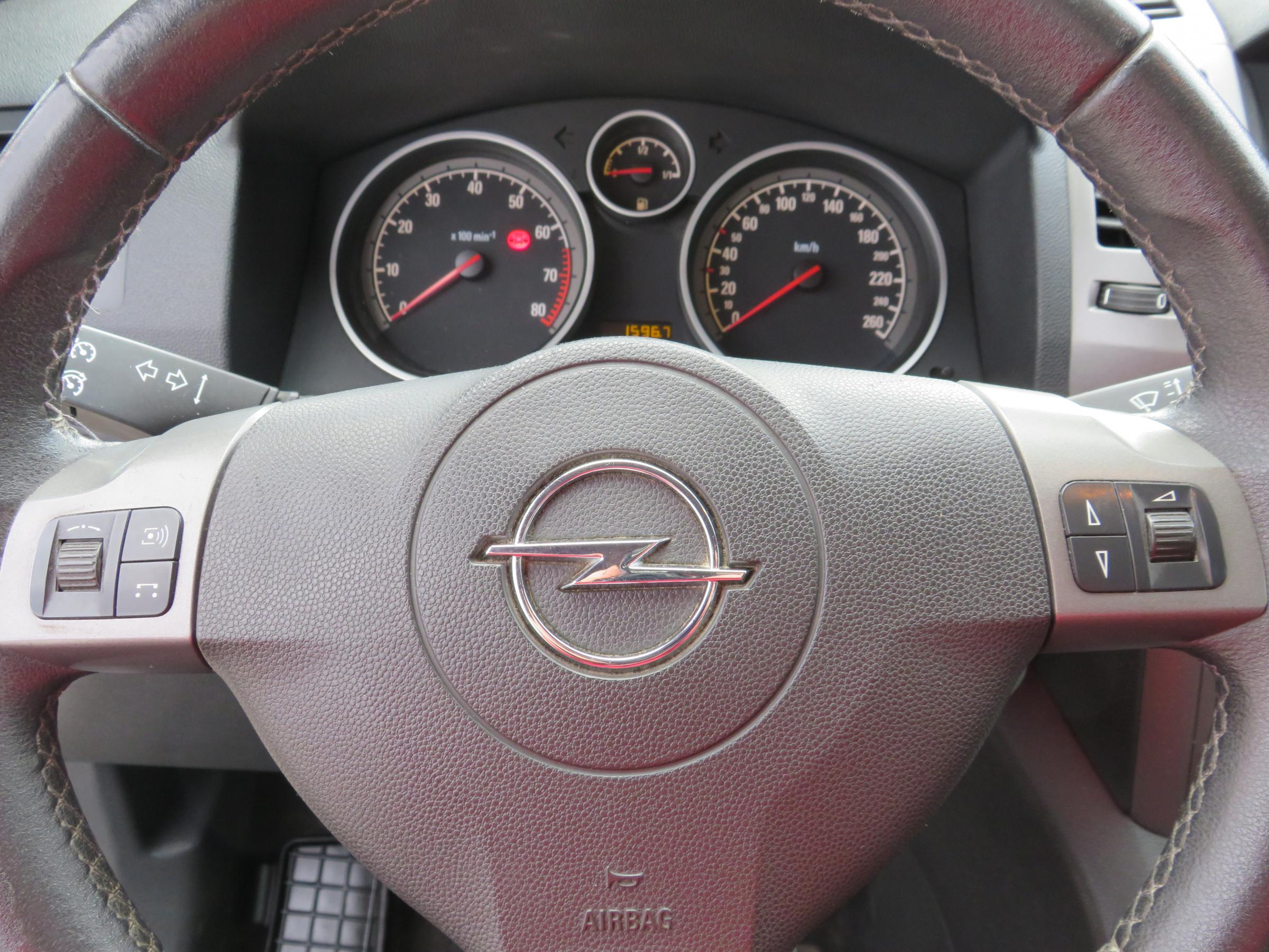 Opel Zafira, 2005 - pohled č. 21