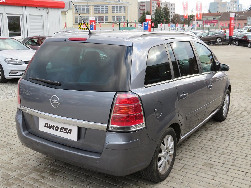 Opel Zafira 1.6i 