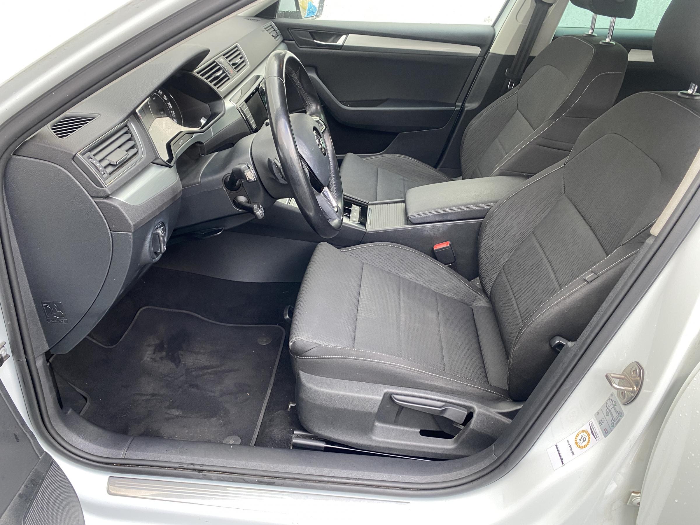 Škoda Superb III, 2015 - pohled č. 10