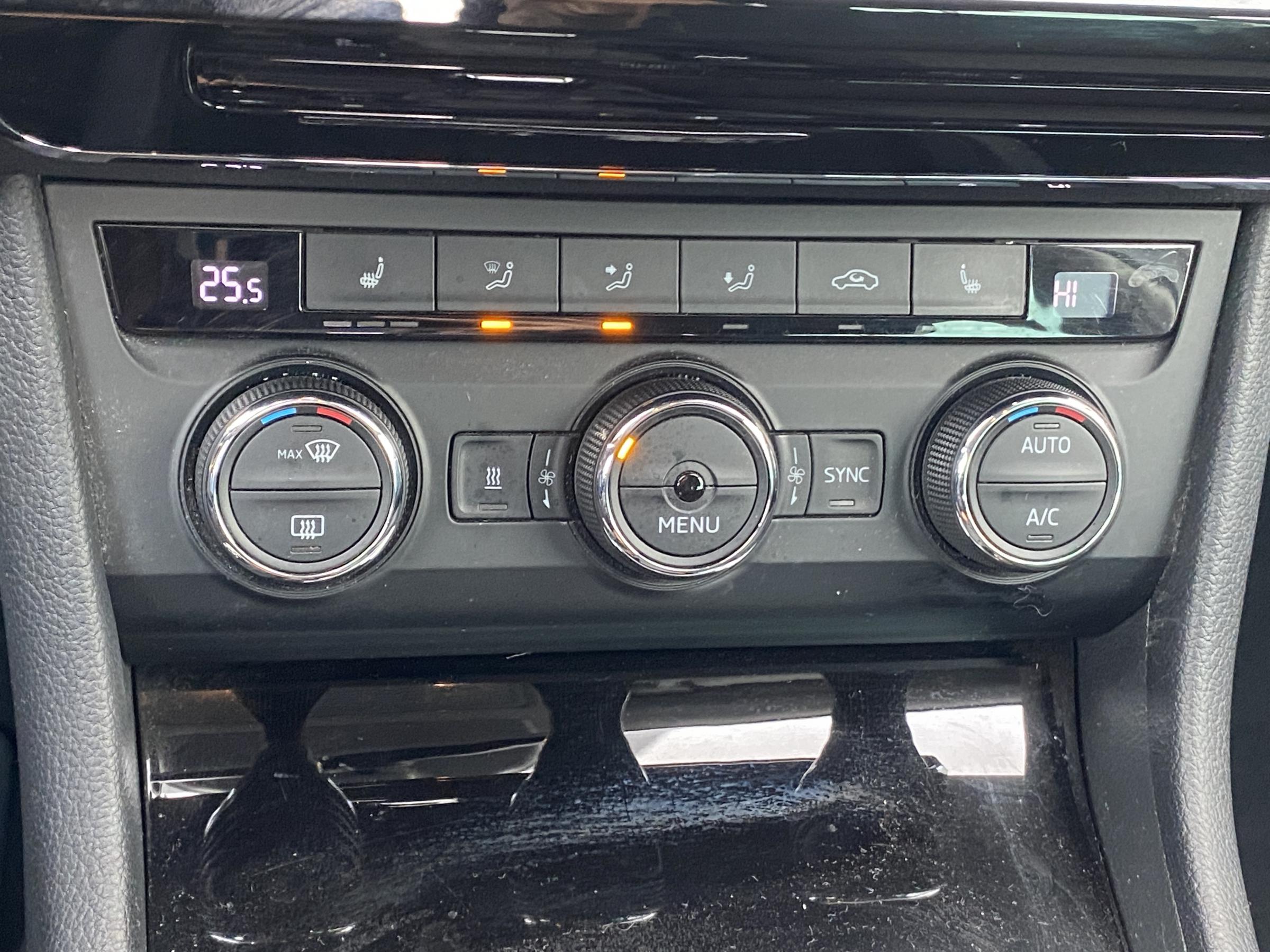 Škoda Superb III, 2015 - pohled č. 15