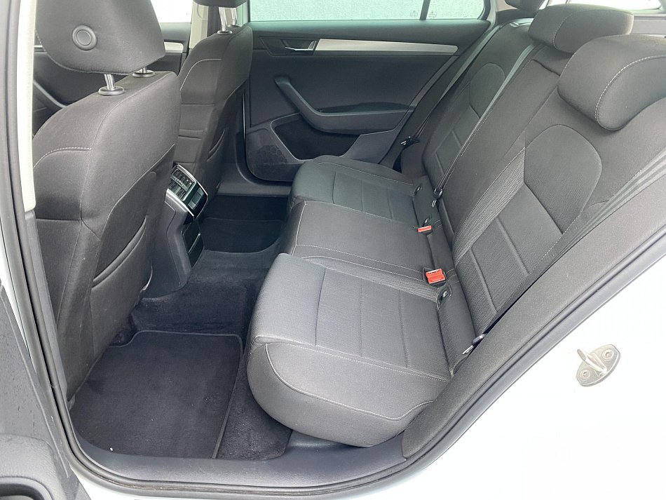 Škoda Superb III 2.0 TDi Ambition