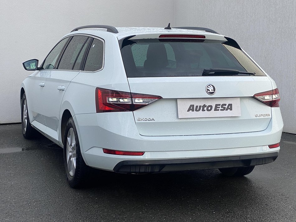 Škoda Superb III 2.0 TDi Ambition
