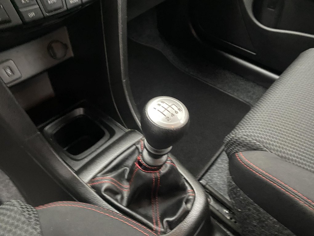 Suzuki Swift 1.6i Sport