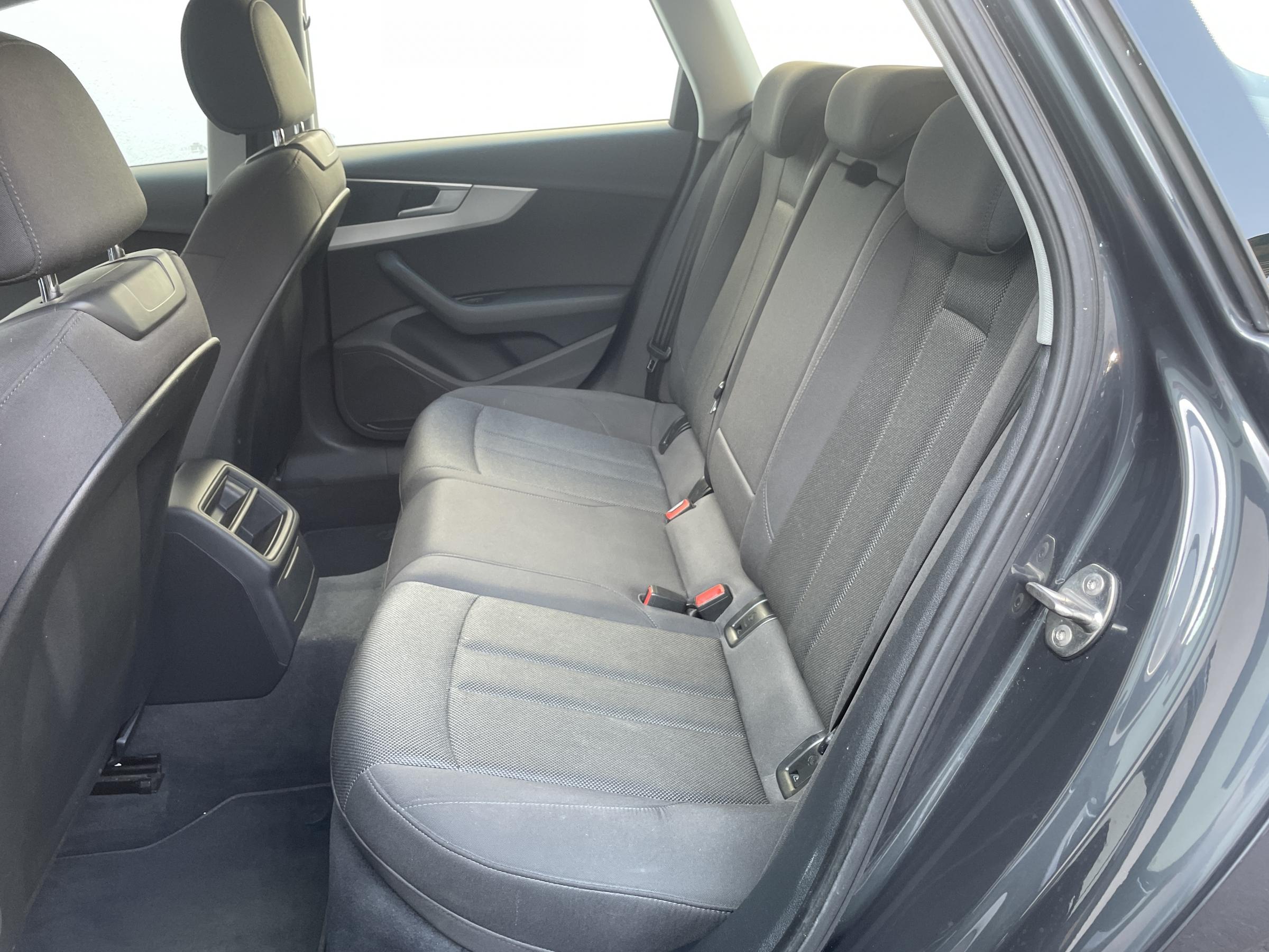 Audi A4, 2016 - pohled č. 10