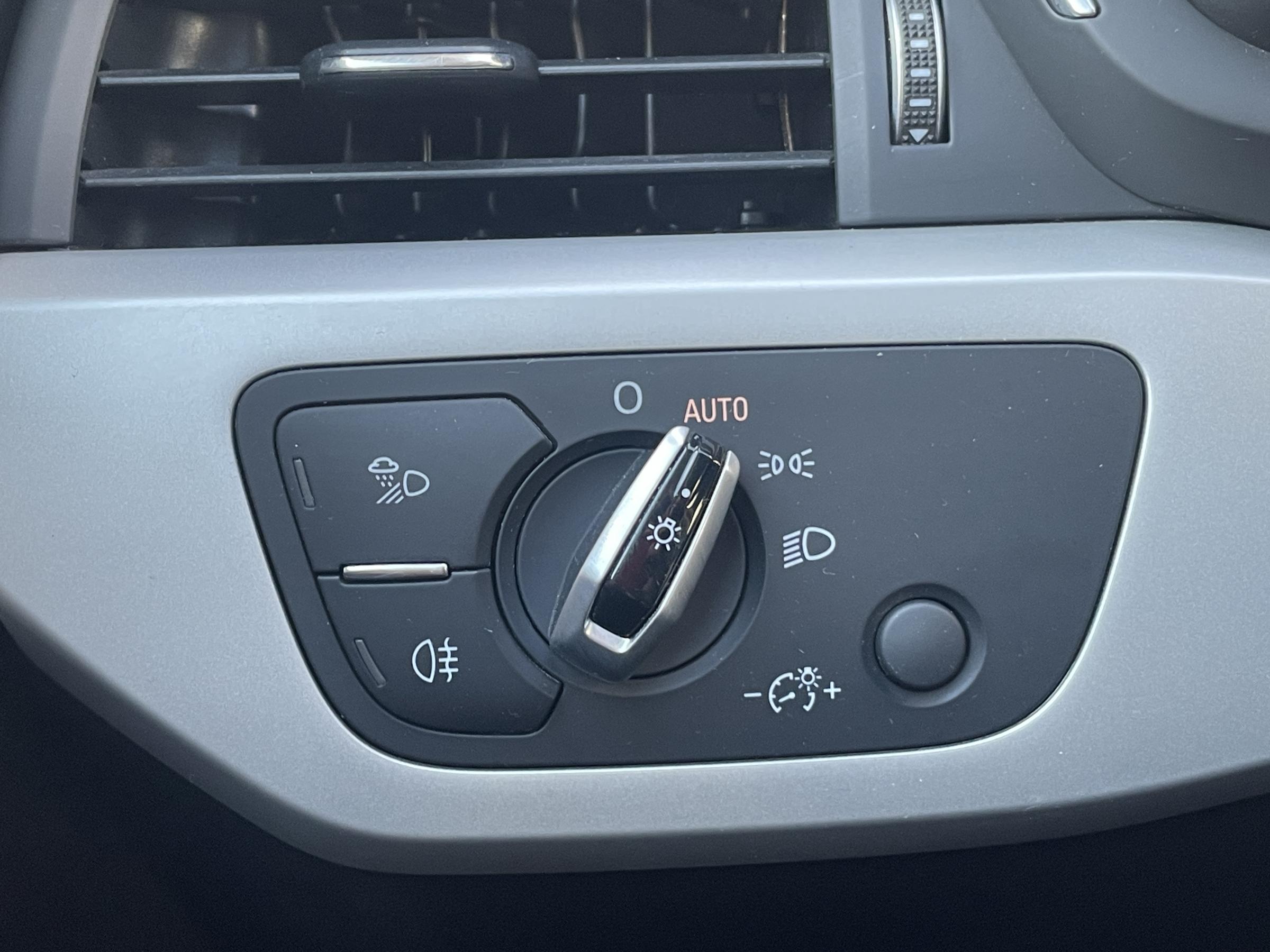 Audi A4, 2016 - pohled č. 21