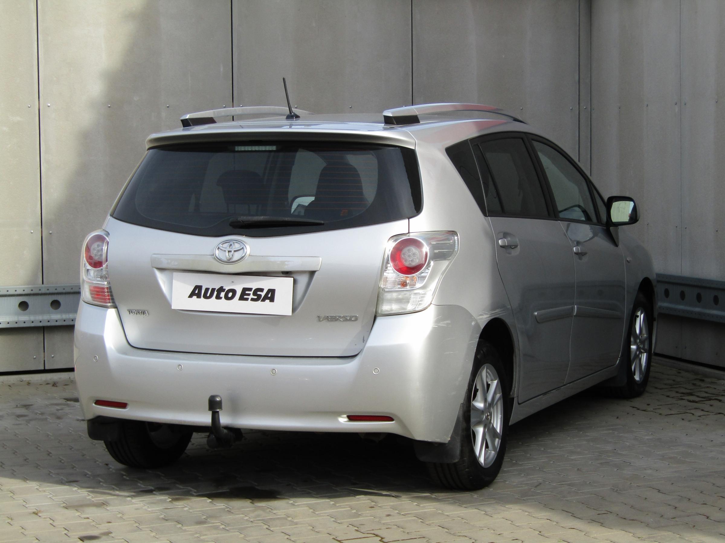 Toyota Verso, 2012 - pohled č. 4