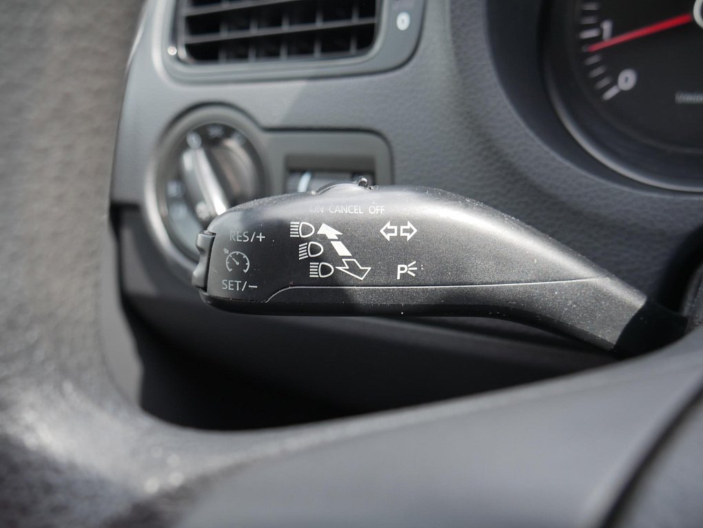 Volkswagen Polo 1.2 TSi 