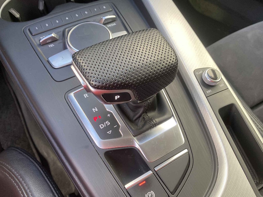 Audi A4 2.0 TDi 