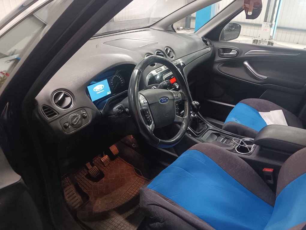 Ford S-MAX 2.0 EcoBoost 