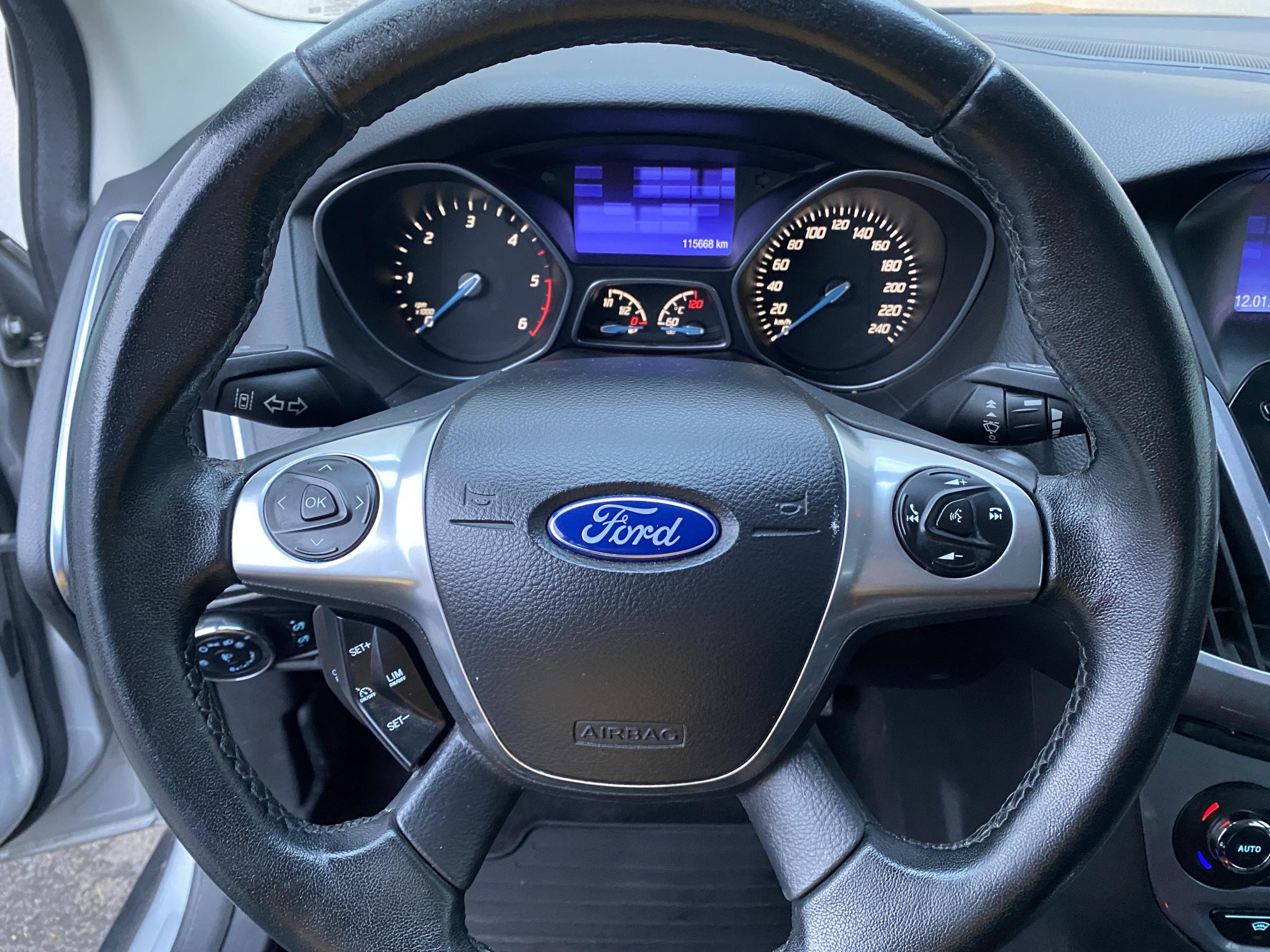 Ford Focus, 2012 - pohled č. 18