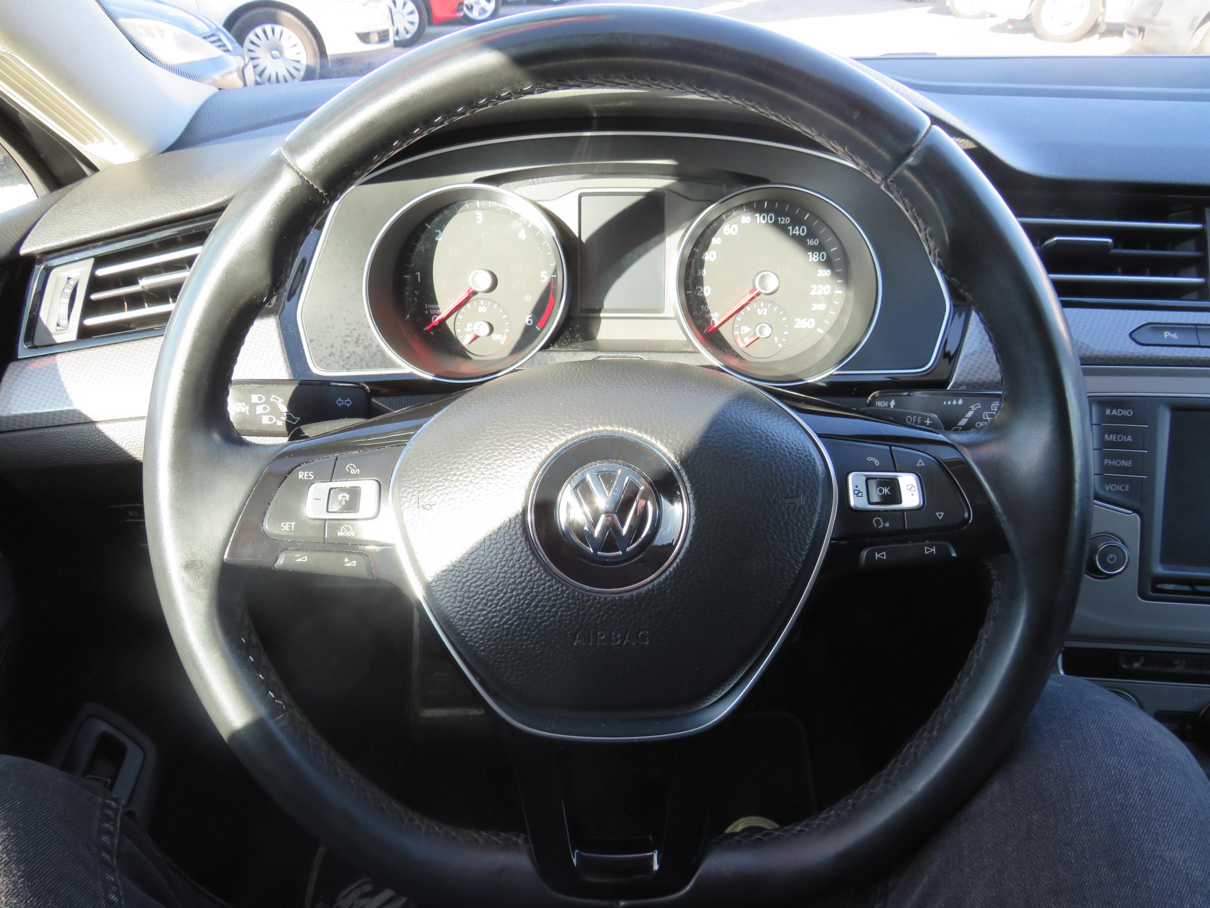 Volkswagen Passat, 2016 - pohled č. 18