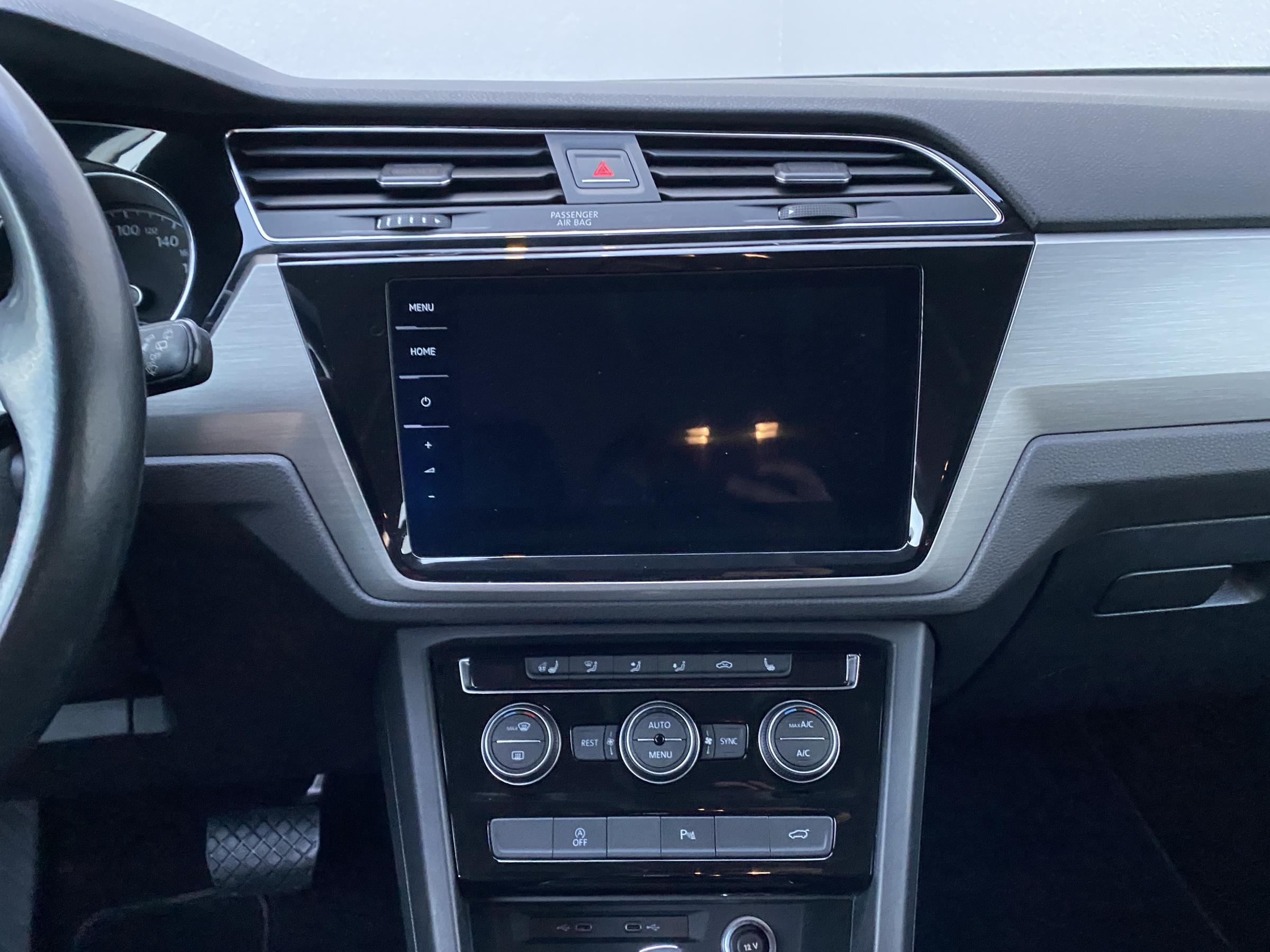 Volkswagen Touran, 2020 - pohled č. 12