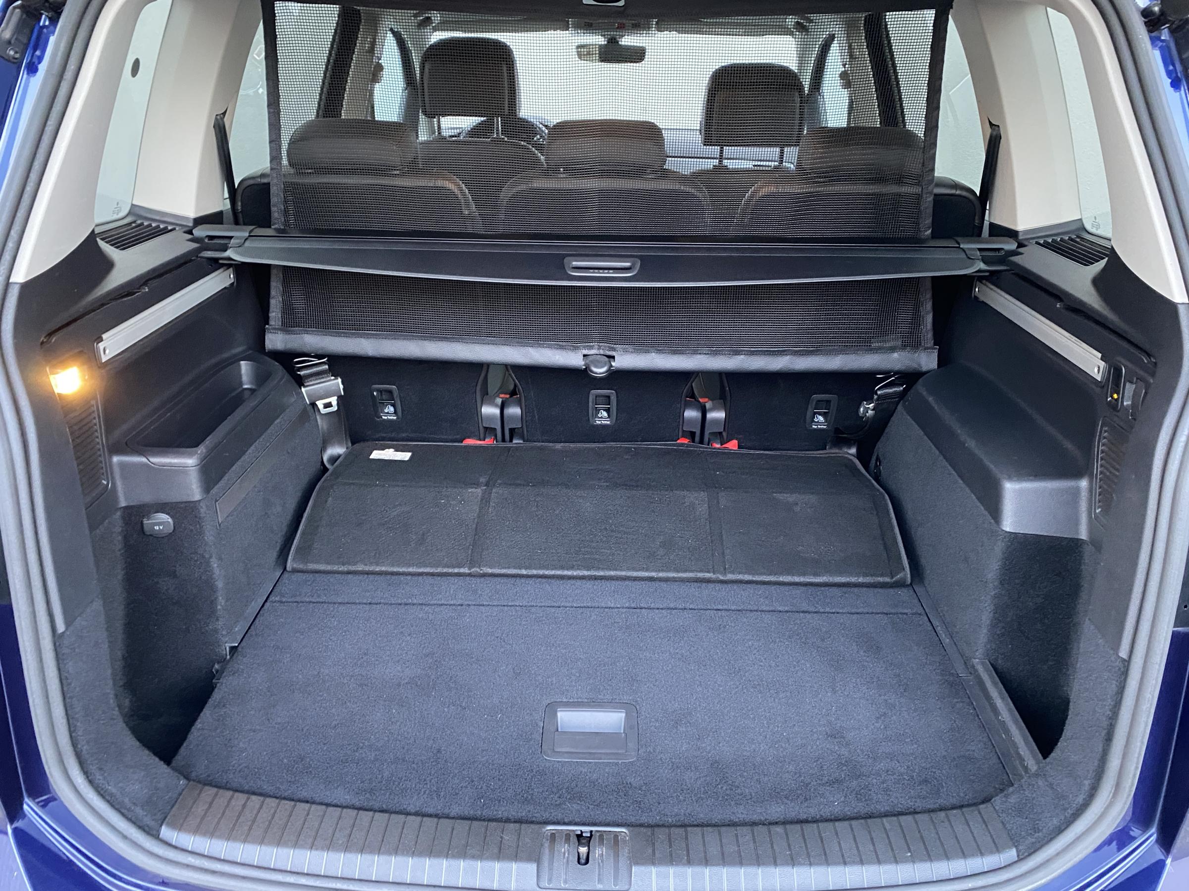 Volkswagen Touran, 2020 - pohled č. 7