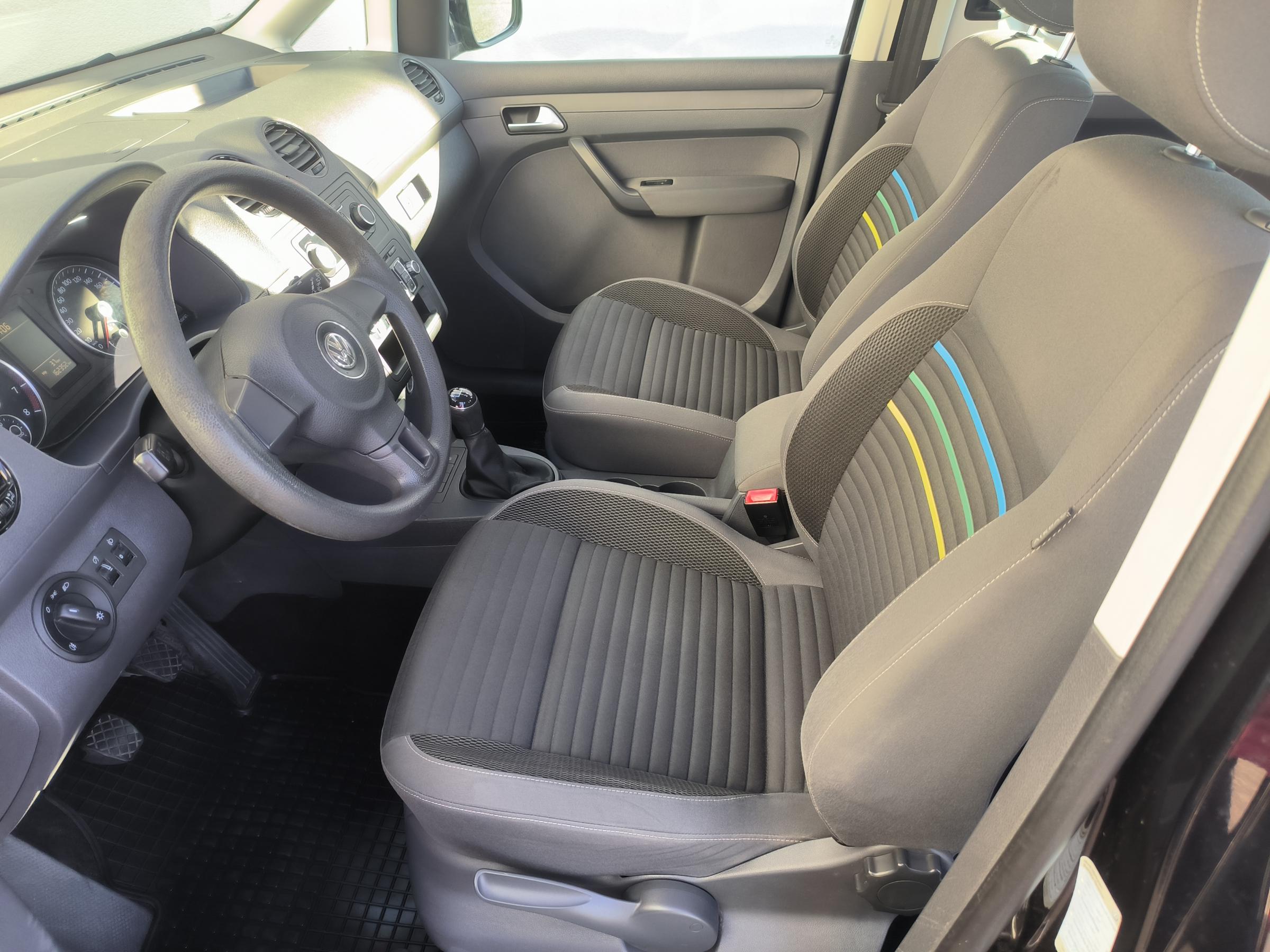 Volkswagen Caddy, 2015 - pohled č. 9