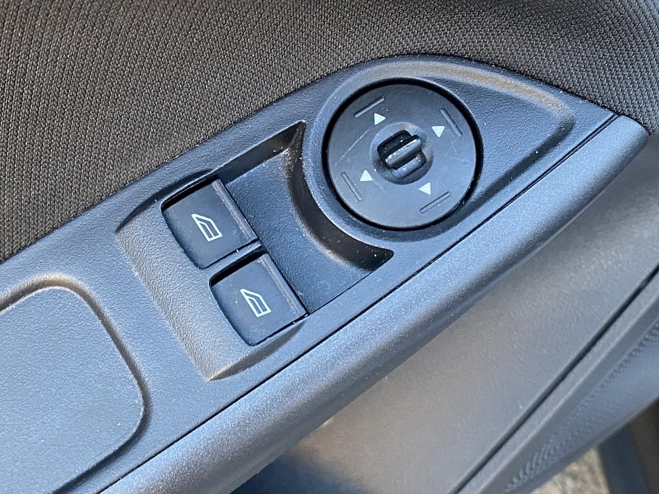 Ford Focus 1.0 EB 