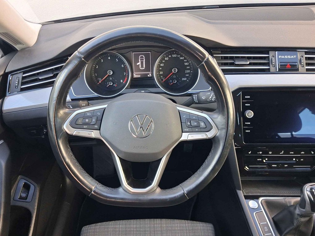 Volkswagen Passat 1.5 TSi Business