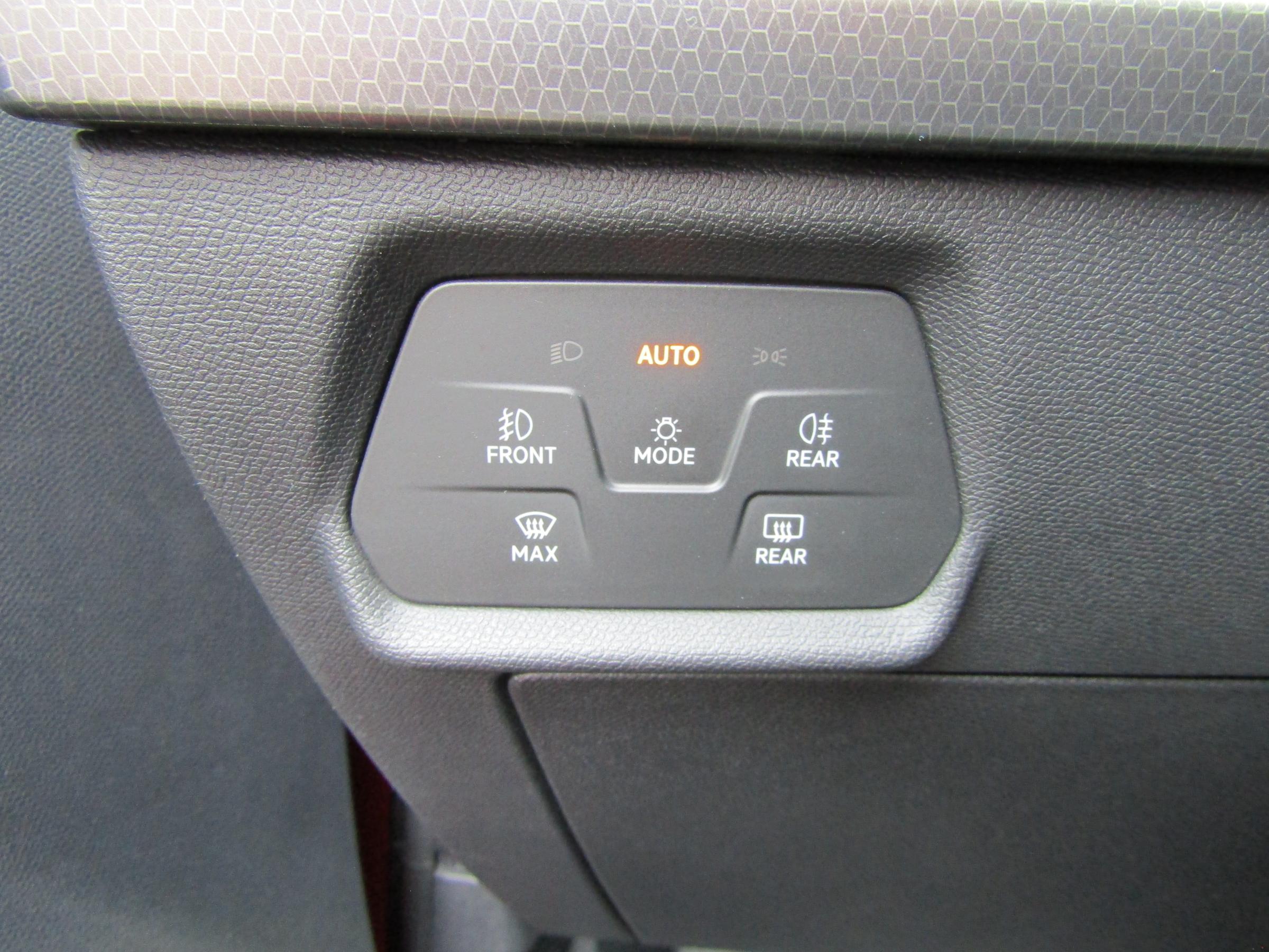 Seat Leon, 2021 - pohled č. 13