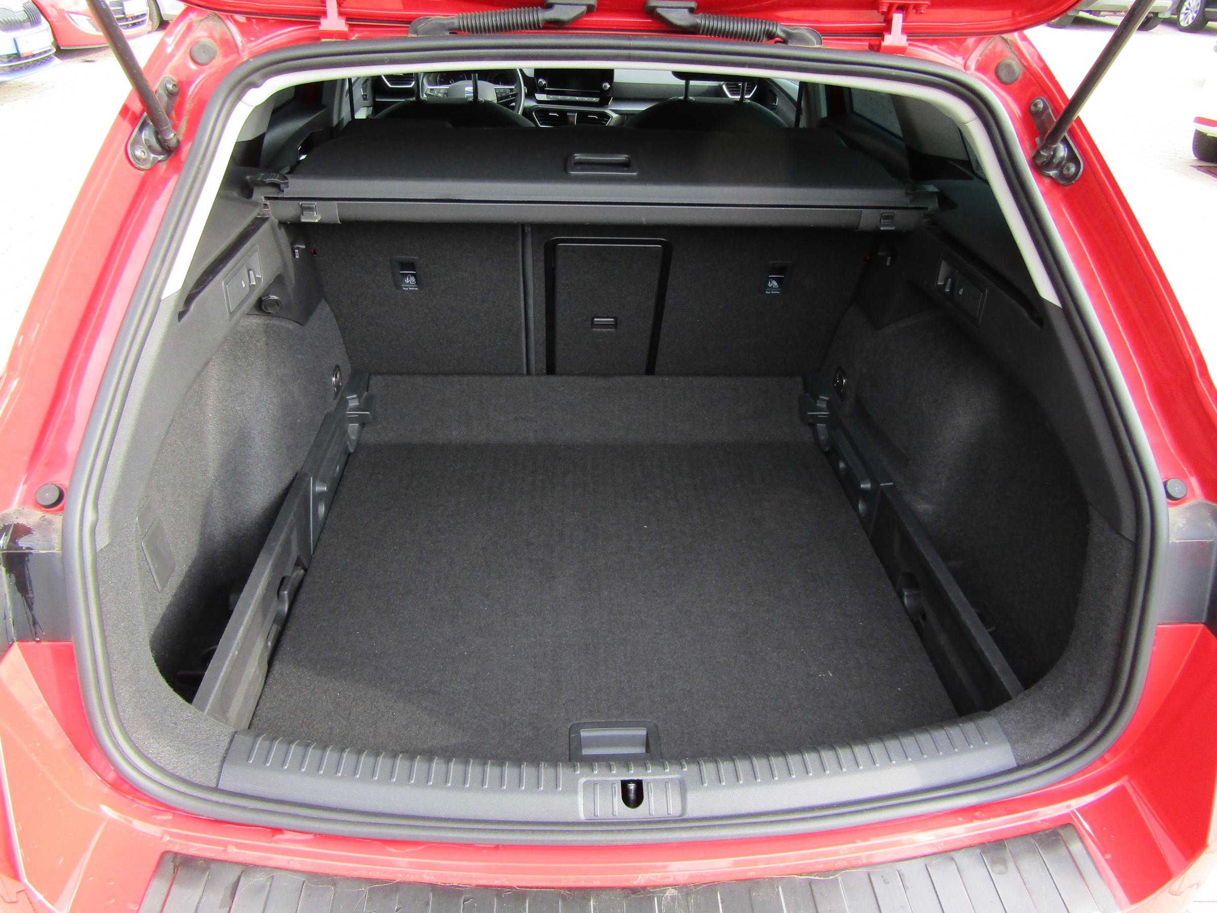 Seat Leon, 2021 - pohled č. 7