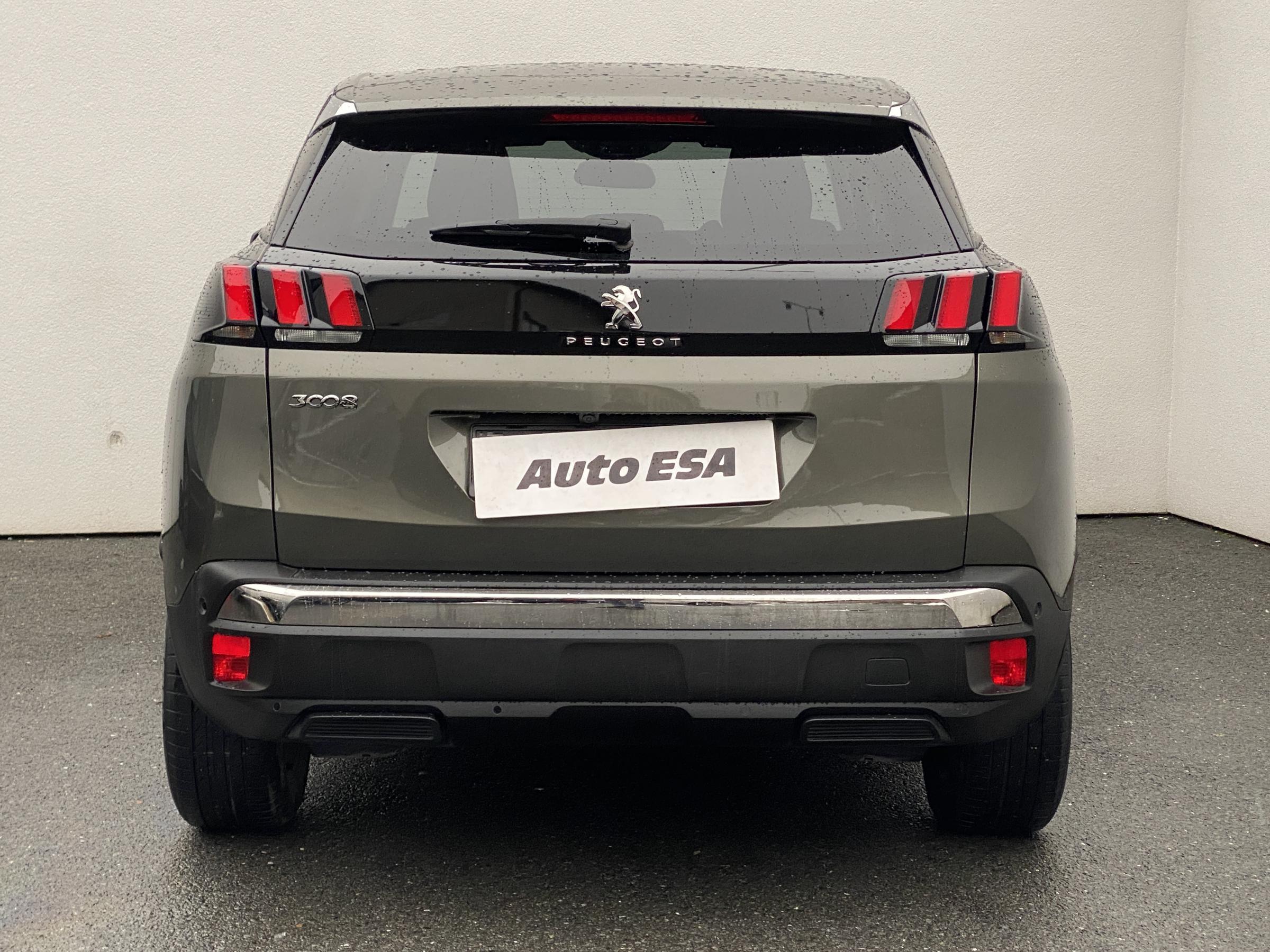 Peugeot 3008, 2018 - pohled č. 5