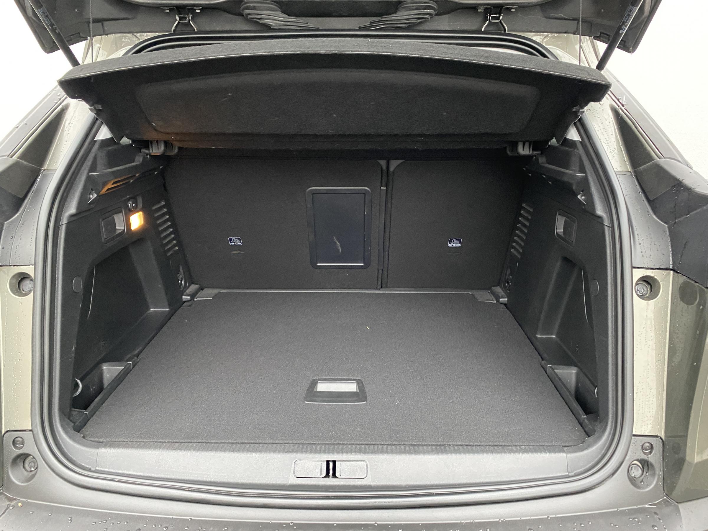 Peugeot 3008, 2018 - pohled č. 7