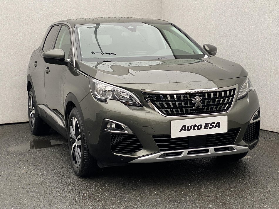 Peugeot 3008 1.2PT Allure