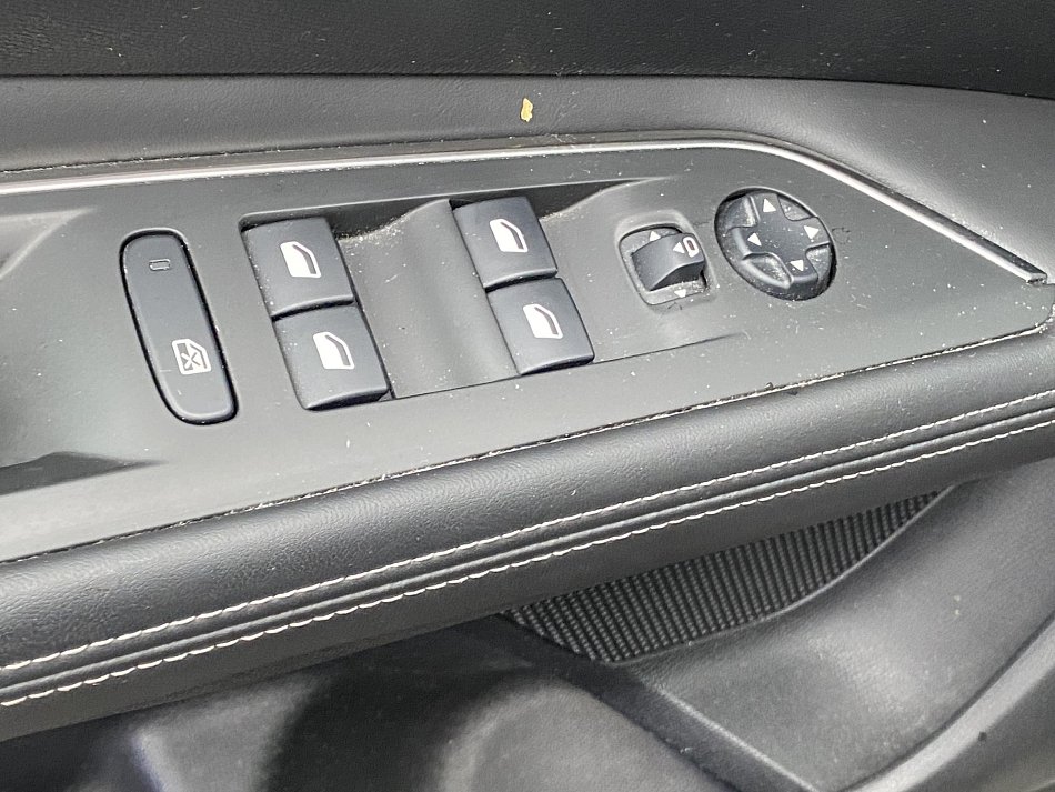 Peugeot 3008 1.2PT Allure