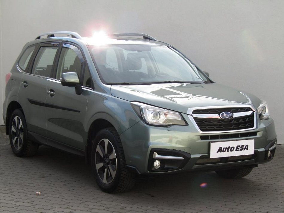Subaru Forester 2.0i  4x4