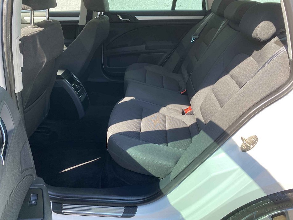 Škoda Superb II 1.6 TDi Ambition