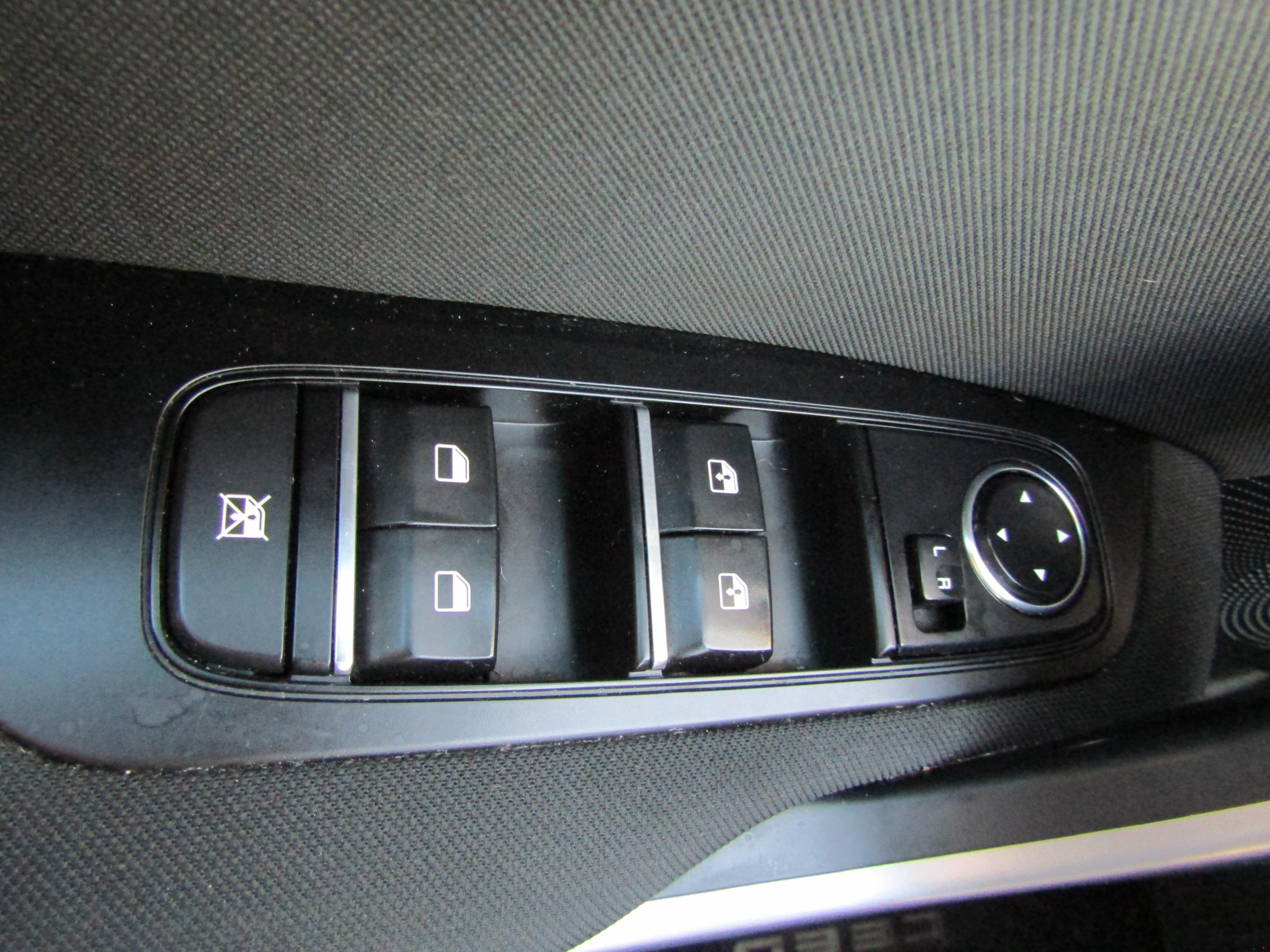 Kia Cee´d, 2022 - pohled č. 12