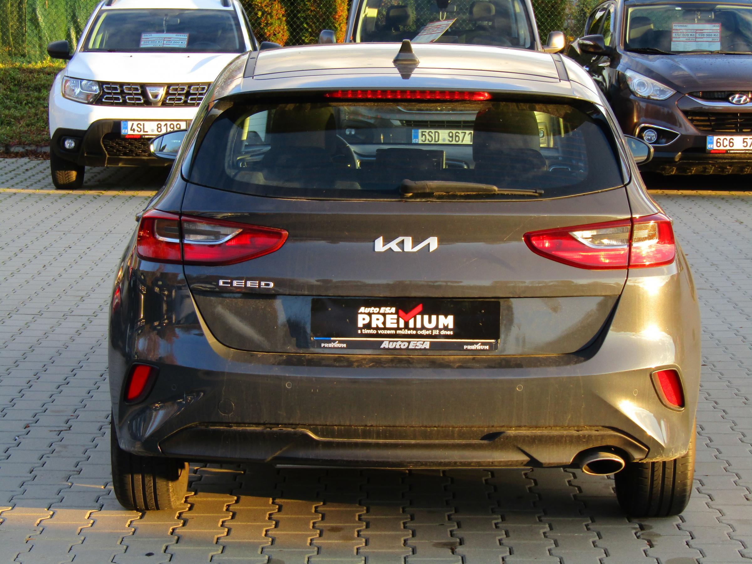 Kia Cee´d, 2022 - pohled č. 5